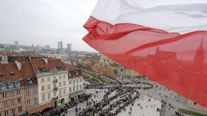 Guvernul Poloniei a obţinut votul de încredere 