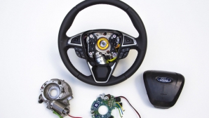 Ford face un pas înainte: Va oferi o manevrabilitate mai exemplară maşinilor sale