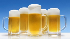 Ce se întâmplă dacă pui BERE într-o TIGAIE ÎNCINSĂ  