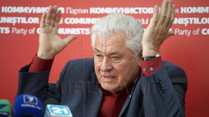 Voronin vrea să scape de Petrenco și Muntean. "Să scrie cerere de ieşire din PCRM!"