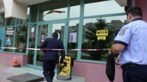 Poliţia anunţă că a descoperit corpuri delicte ce au legătură cu jaful armat de vinerea trecută