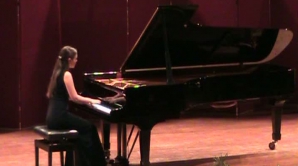 Se visează pe marile scene ale lumii! O pianistă din Moldova a câştigat concursul internaţional de pian "Frederic Chopin"