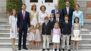 Portretul familiei regale din Spania. De ce spaniolii l-au iubit pe Juan Carlos (VIDEO)