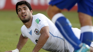 Gestul şocant făcut de Luis Suarez. "Copilul teribil" al Uruguayului riscă să fie suspendat din fotbal (VIDEO)