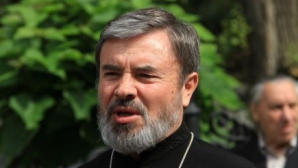 Judecata a decis! Episcopul Marchel va trebui să achite despăgubiri pentru defăimarea homosexualilor