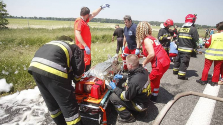 GRAV ACCIDENT rutier în Polonia: Şapte cetăţeni ucraineni au murit (FOTO)