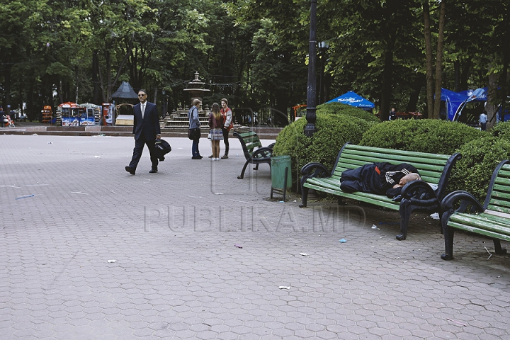 Cum arată Parcul Central din Chişinău după Ziua Copiilor (GALERIE FOTO)