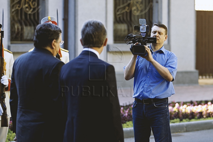 FOTO REPORT din spatele vizitei preşedintelui Comisiei Europene, Jose Manuel Barroso. Detalii care nu le vezi la TV