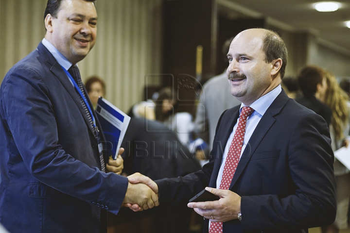 FOTO REPORT din spatele vizitei preşedintelui Comisiei Europene, Jose Manuel Barroso. Detalii care nu le vezi la TV