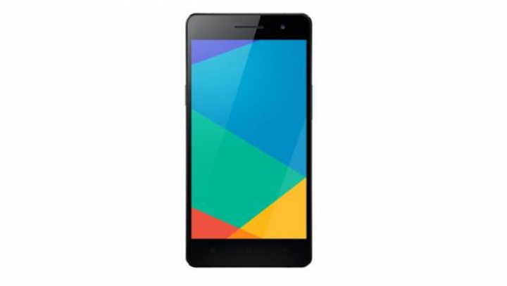 Noul Oppo R3 este cel mai subţire telefon 4G din lume (GALERIE FOTO)