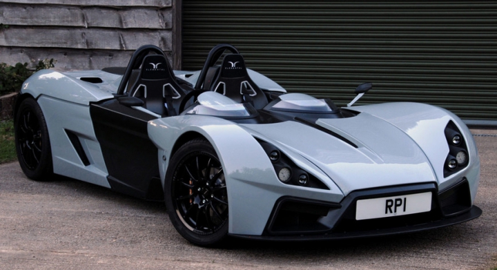 Are doar 450 kg! Elemental Rp1 este primul model britanic creat pentru competiţii în Formula 1 (FOTO)