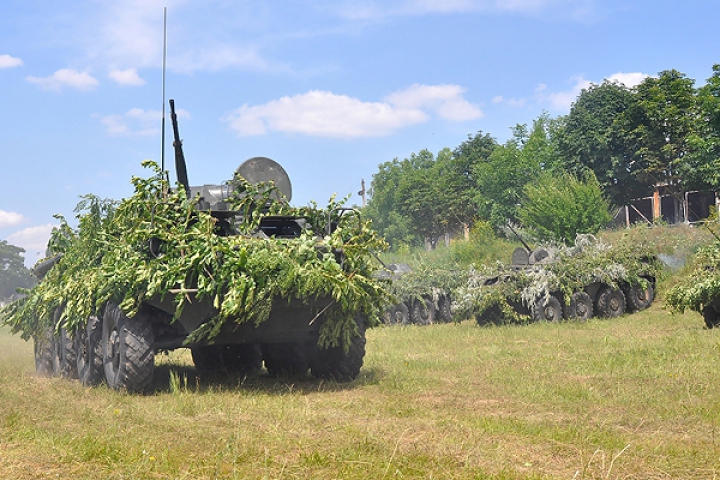 Dacii în acţiune. Militarii brigăzii de infanterie motorizată din Cahul au fost antrenaţi în demonstraţii tactice (FOTO/VIDEO)