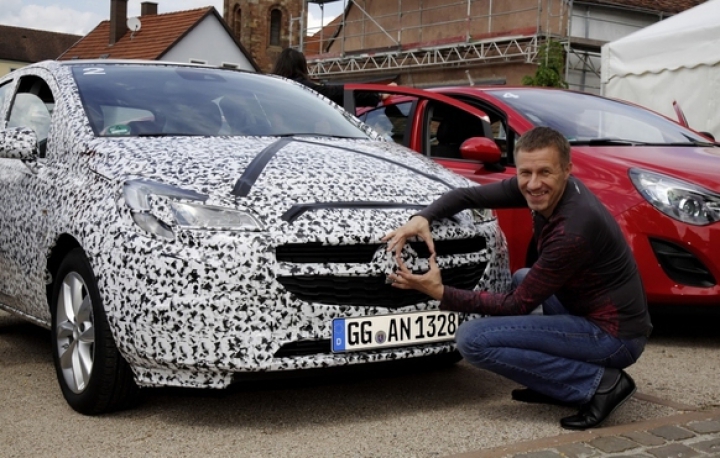 Primele imagini cu noua generaţie Opel Corsa (FOTO)