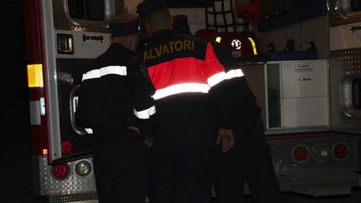 Doi vârstnici singuratici din Chişinău au fost smulşi de salvatori din ghearele morţii