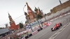 Show pe patru roţi la Moscova. Piaţa Roşie a fost transformată în circuit auto pentru demonstraţii din Formula 1 