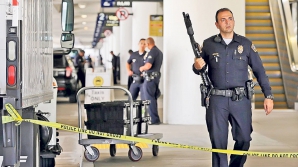 ATENŢIE pentru cei care au bilet spre SUA! Washingtonul sporeşte măsurile de securitate în aeroporturi după ameninţările Al-Qaeda