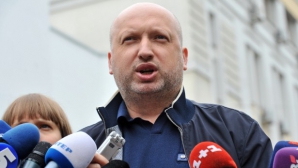 Alexandr Turcinov: Deputaţii ucraineni vor fi pedepsiţi dacă îi susţin pe separatiştii proruşi