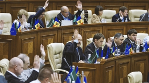 Comisiile permanente ale Parlamentului vor desemna ziua în care va fi ratificat Acordul de Asociere cu UE