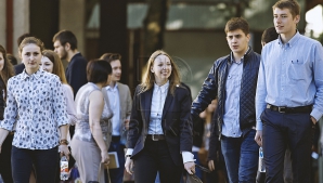 De ce aleg moldovenii să studieze în România
