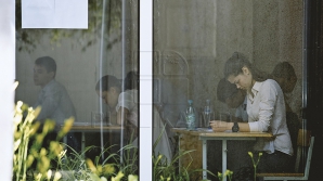 (VIDEO) Încă un elev a reuşit să obţină 10 pe linie la examenele de Bacalaureat. "Eu am reuşit pentru că am lucrat sistematic"