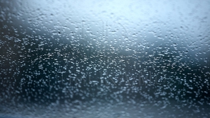 Meteorologii anunţă că vremea nu se schimbă: Vom avea parte de ploi şi vânt moderat