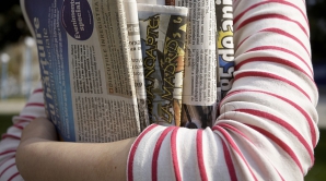 Revista presei: Dispozitivele electronice cu baterii descărcate nu vor mai fi permise la bordul avioanelor care zboară spre SUA