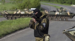 Armata ucraineană îşi intensifică ofensiva împotriva separatiştilor. Militarii au efectuat raiduri aeriene 