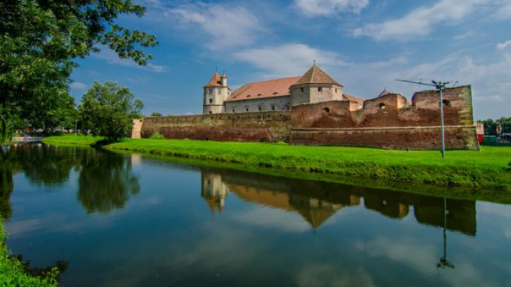 Un castel din România ocupă locul DOI în topul celor mai frumoase edificii istorice din lume (FOTO)