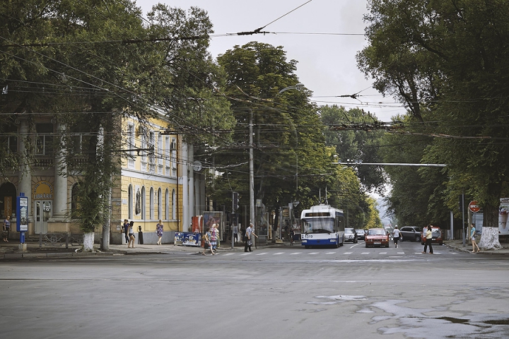 GALERIE FOTO cum rar mai vezi! Aşa arată străzile capitalei în a patra zi fără microbuze de linie