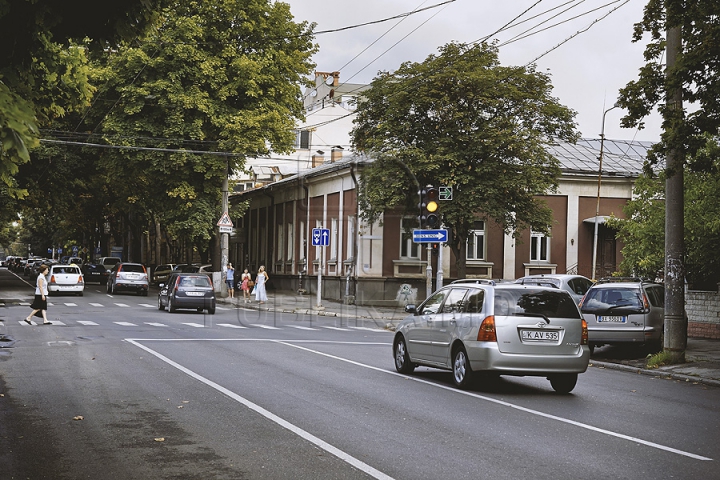 GALERIE FOTO cum rar mai vezi! Aşa arată străzile capitalei în a patra zi fără microbuze de linie