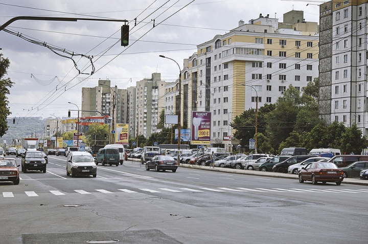 GALERIE FOTO cum rar mai vezi! Aşa arată străzile capitalei în a patra zi fără microbuze de linie