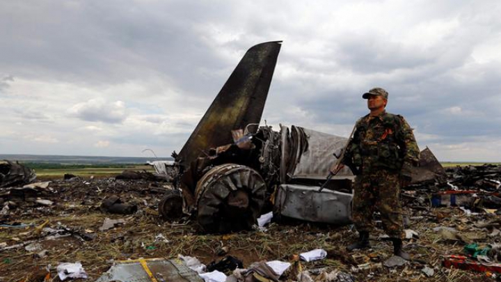 "Doborârea avionului malaezian în Ucraina, o crimă de război"