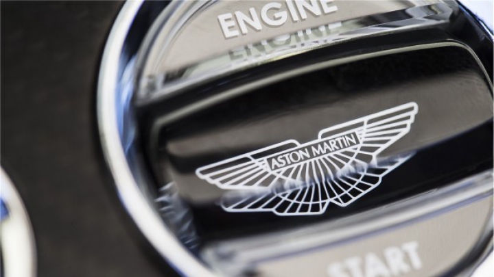  PREMIERĂ Aston Martin! Legendarul constructor britanic aduce pe piaţă cea mai rapidă decapotabilă (VIDEO)