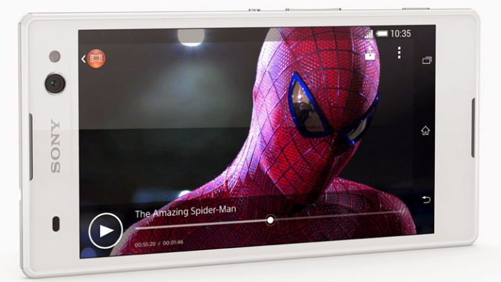 Sony Xperia C3: "Cel mai bun telefon din lume pentru selfie" (FOTO/VIDEO)