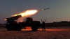 Lansatoare de rachete ucrainene "Grad" atacă poziţiile rebelilor şi ale militarilor ruşi (VIDEO) 