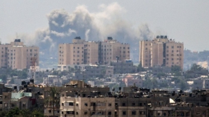 Israelul a bombardat mai multe blocuri locative din Fâşia Gaza. Netanyahu cere cetăţenilor să părăsească zonele cu militanţi Hamas 