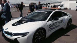 Automobilul de siguranţă al Formulei E va fi hibridul BMW i8 (VIDEO)