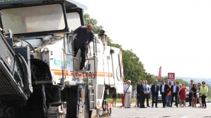 Autorităţile au dat startul lucrărilor de reconstrucţie a traseului Chișinău–Ungheni–Sculeni 