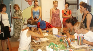 Sărbătoare la casa-internat din oraşul Hânceşti. Ce cadouri au primit fetele