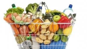 Embargoul Moscovei privind produsele alimentare din UE şi SUA va afecta circa 10% din importurile ruseşti