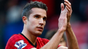 Robin van Persie va rata meciul cu Swansea