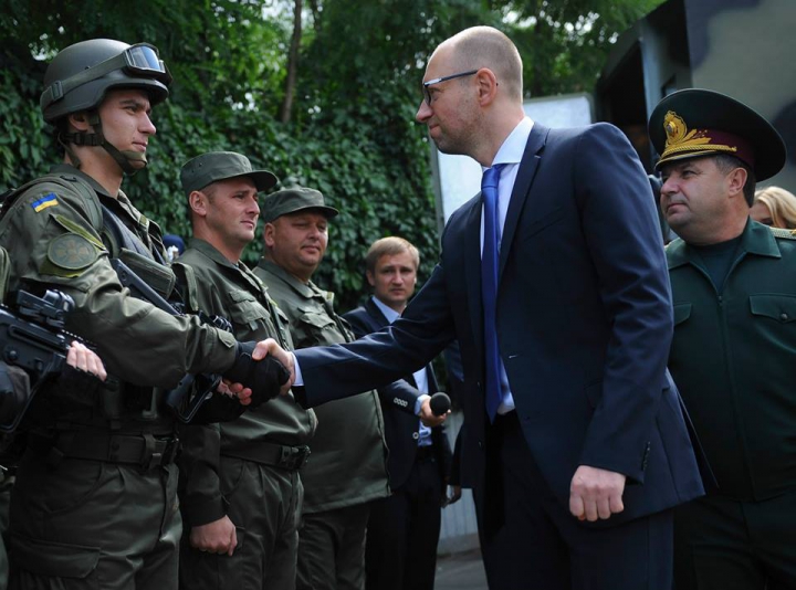 Ucraina la 23 de ani. Ziua Independenţei marcată cu paradă militară la Kiev (FOTO)