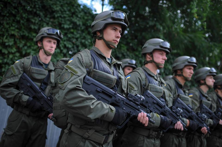 Ucraina la 23 de ani. Ziua Independenţei marcată cu paradă militară la Kiev (FOTO)