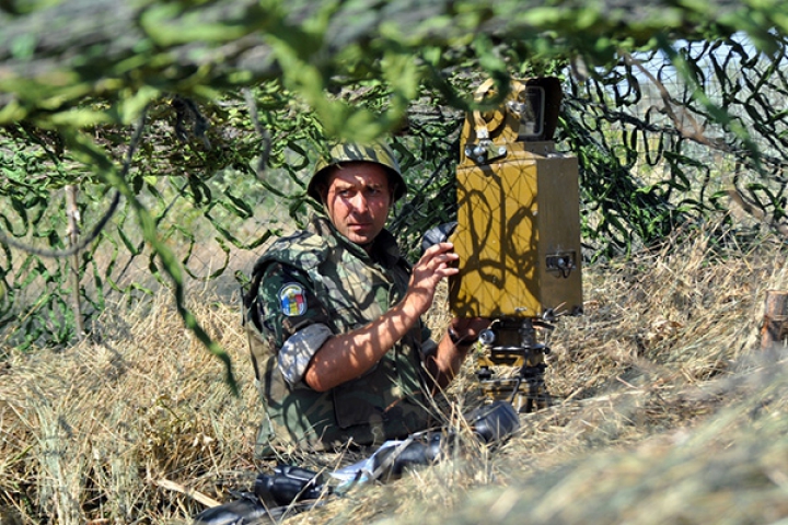 Artileria grea în acţiune. Militarii moldoveni au executat trageri la poligonul din Ungheni (FOTO/VIDEO)