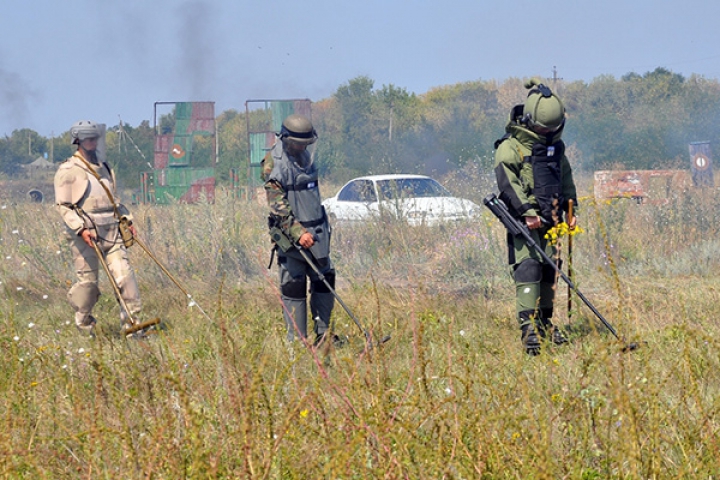 Foc şi pară la Bulboaca. Militarii Armatei Naţionale au testat artileria grea (FOTO/VIDEO)