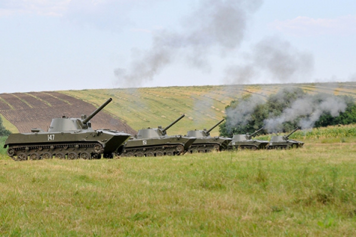 Foc şi pară la Bulboaca. Militarii Armatei Naţionale au testat artileria grea (FOTO/VIDEO)