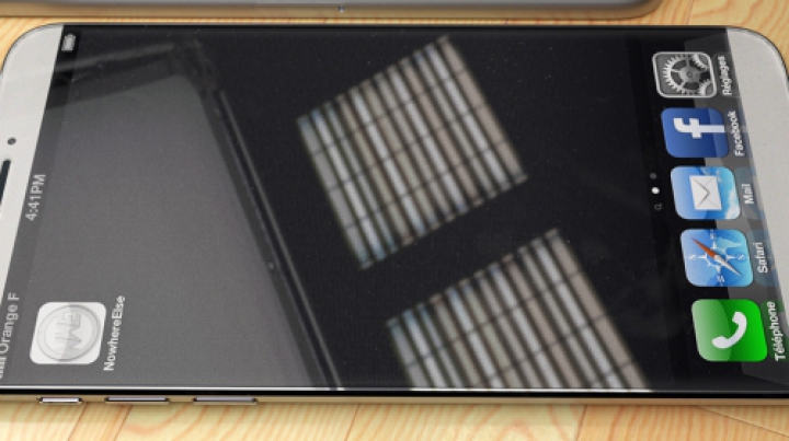 iPhone 6 ar putea fi lansat la un preţ record pe piaţă. Dezvăluirea care l-ar face cel mai scump telefon de până acum