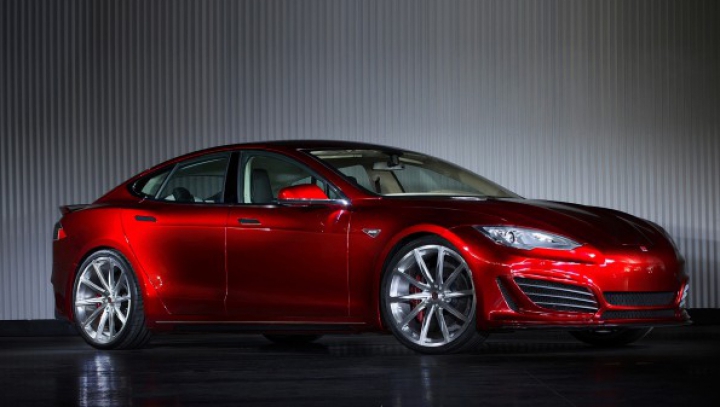 Saleen dezvăluie o nouă versiune a electromobilului Tesla Model S (FOTO)