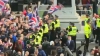 Incidente violente la Glasgow între unionişti şi separatişti. Regina Marii Britanii face apel la unitate