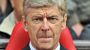 Antrenorul Arsene Wenger îşi face probleme din cauza performanţelor slabe ale "tunarilor"